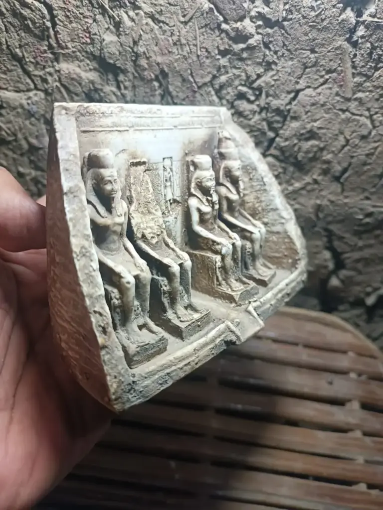 WhatsApp Image 2025-12-01 at 00.03.17.webp