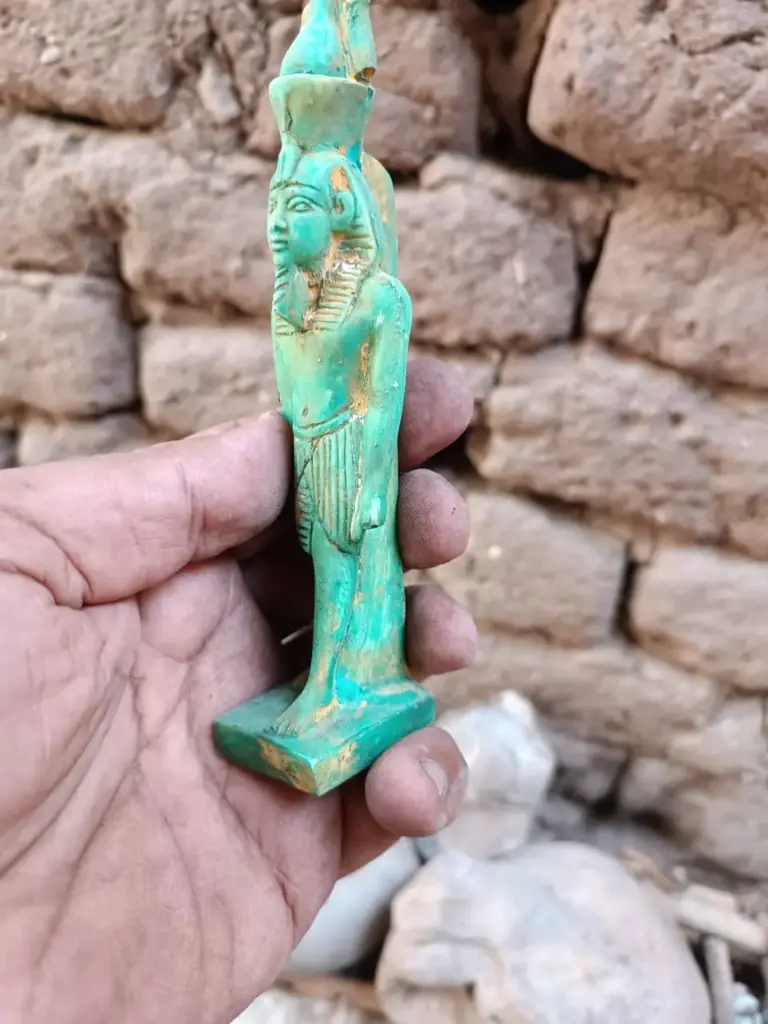 WhatsApp Image 2025-12-02 at 16.19.21 (1).webp