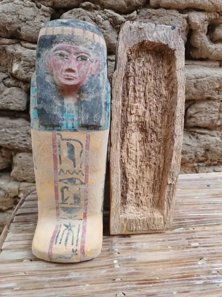 Coffin of Shapti (King Ramsis II as a child)