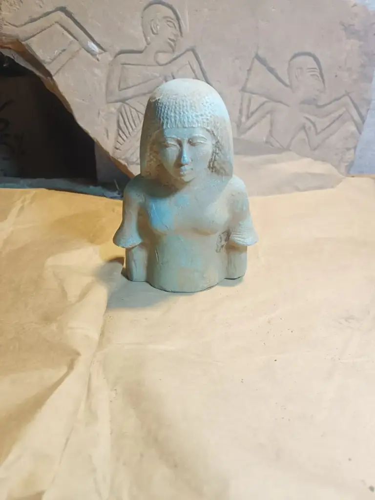 Amenhotep III (Porcelain)